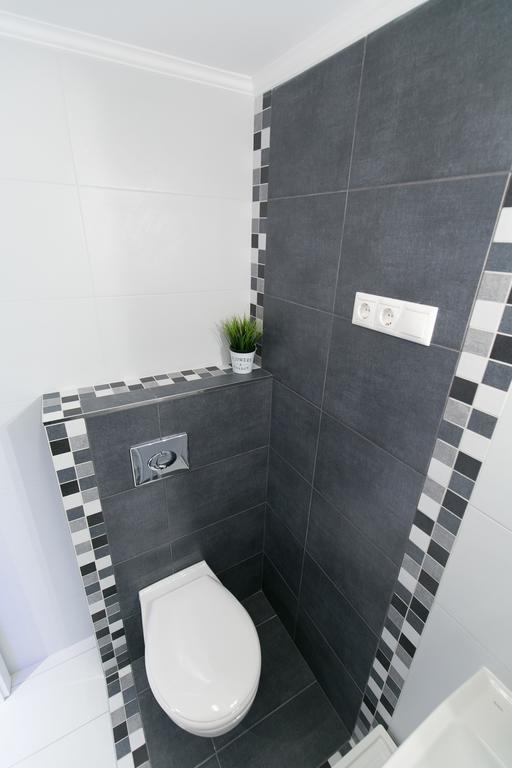 Sleek Minimalist Studio At Inner City Budapest Ngoại thất bức ảnh